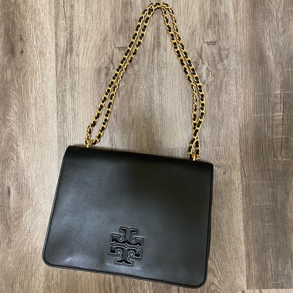 Britten adjustable shoulder bag